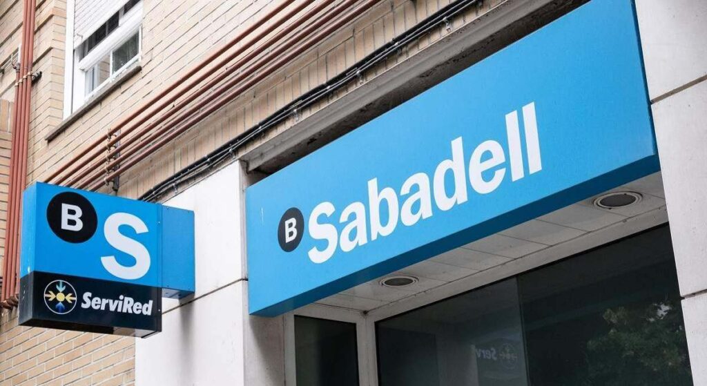Tres firmas de análisis ya ven a Banco Sabadell en los tres euros por acción o por encima