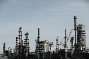 Trump impondrá aranceles al petróleo y gas de Canadá y México a partir del 18 de febrero