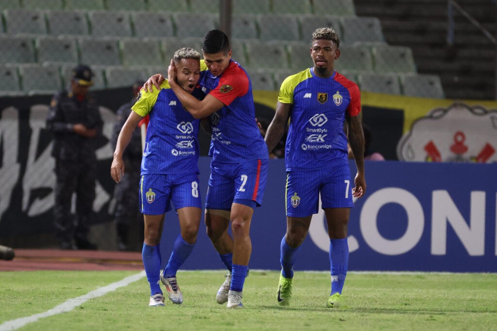 UCV empata con Corinthians en su debut en su debut en Libertadores