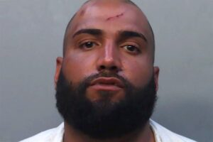 Una adolescente de 16 años se enfrentó a su atacante y evitó que la secuestrara en Miami - AlbertoNews