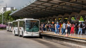 Usuarios de Transmetro tienen hasta el 14 de febrero para actualizar su tarjeta en validadores del Sistema