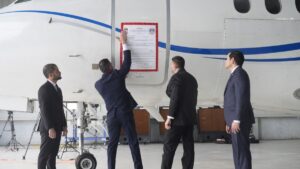 Venezuela dice que tomará acciones para exigir que EEUU devuelva avión confiscado
