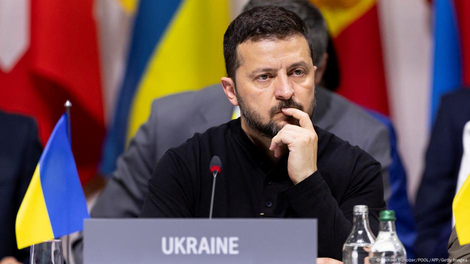 Zelenski dispuesto a dejar cargo si Ucrania entra en la OTAN – DW – 23/02/2025