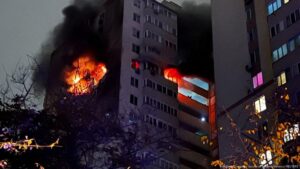 al menos un muerto en Kiev por ataque con misiles – DW – 12/02/2025