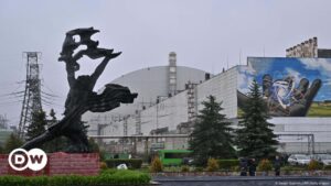 dron ruso impacta contenedor nuclear de Chernóbil – DW – 14/02/2025