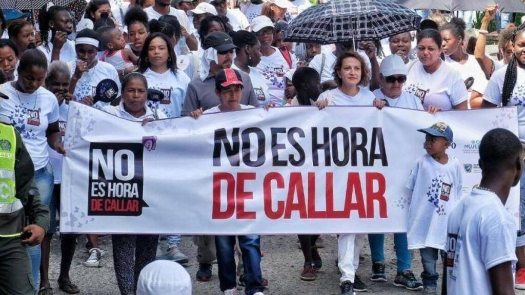 sufrió golpes y vejámenes por parte de su pareja sentimental