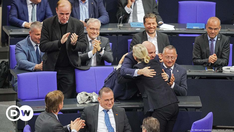 todo sobre el fin del cordón sanitario contra AfD – DW – 30/01/2025