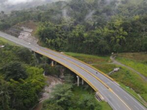 ¿Cuándo comenzará a operar la nueva vía 4G entre Antioquia y el Eje Cafetero? | Infraestructura | Economía