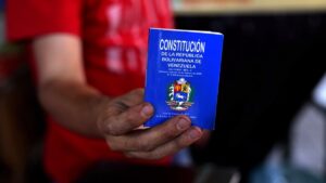 ¿Qué cambios persigue la reforma constitucional que promueve Maduro en Venezuela?