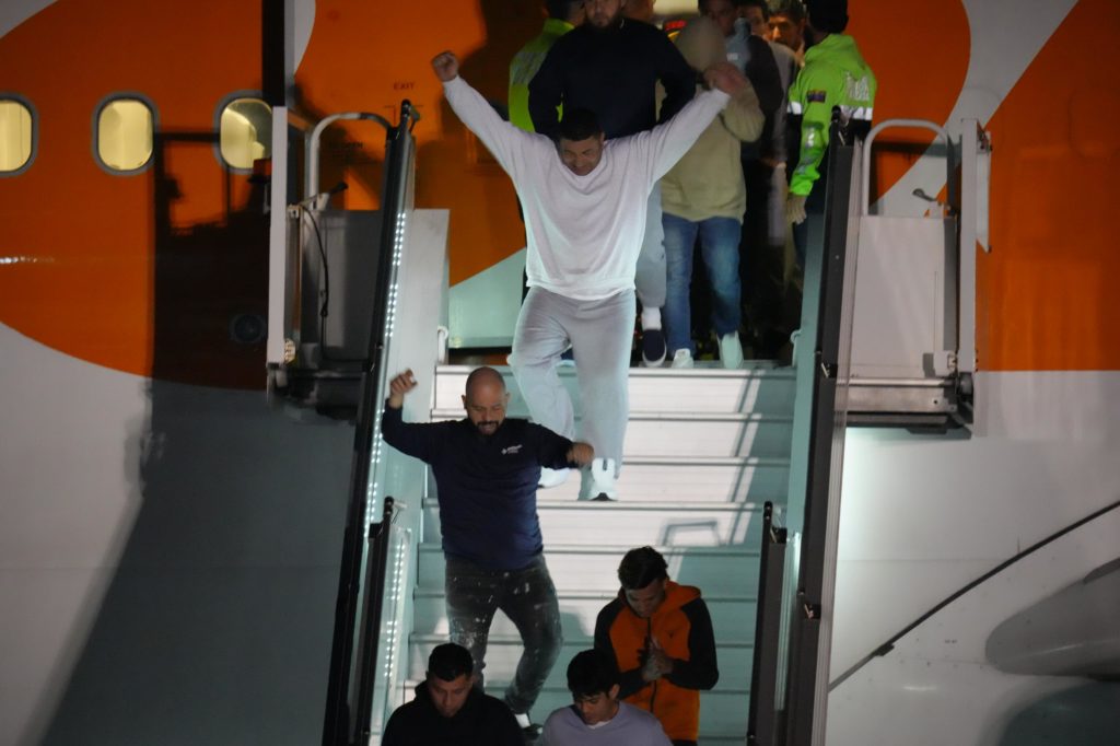 199 migrantes venezolanos regresaron de EEUU