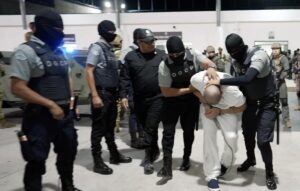 238 miembros del Tren de Aragua fueron enviados a El Salvador