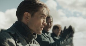 5 películas para ver si te gustó Mickey 17