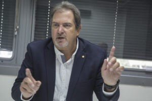 Adán Celis: Luchamos día a día para mantener las empresas abiertas