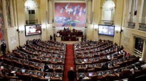 Aprueban reforma a la salud en Colombia