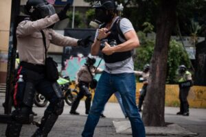 Imputados por terrorismo periodistas y reporteros presos en la última semana
