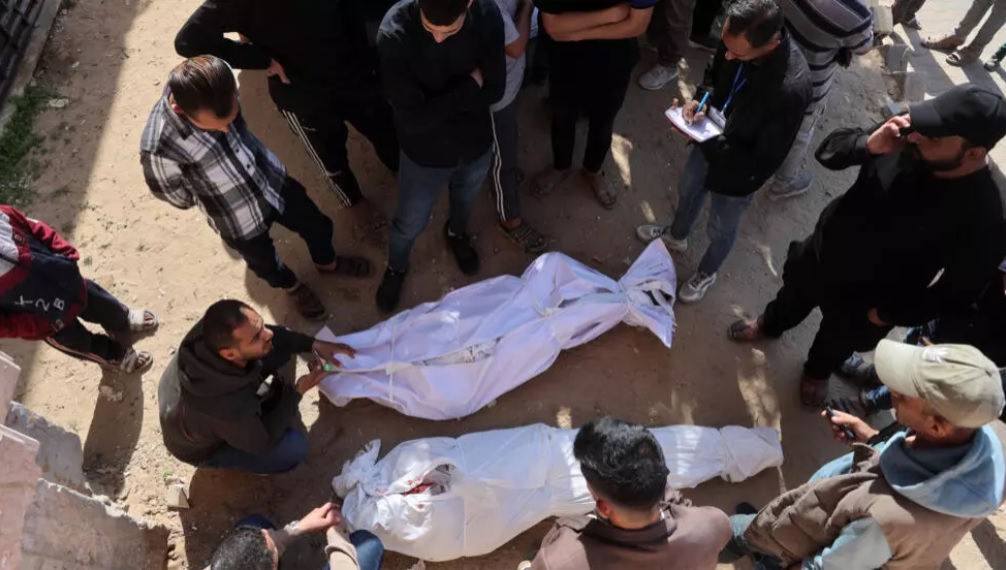 Bombardeos israelíes dejan nueve muertos en Gaza en plenas conversaciones para extender la tregua - AlbertoNews