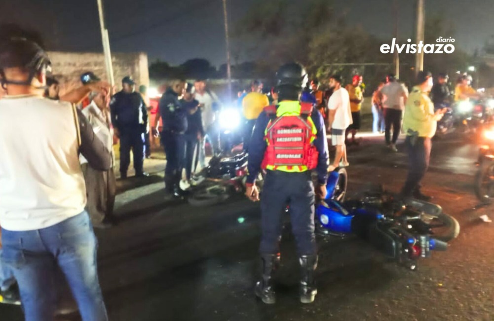 Colisión moto - moto en Anaco dejó un funcionario policial afectado con traumatismo cráneo encefálico severo