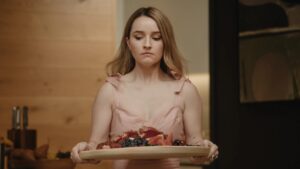 De qué va ‘Vinagre de manzana’, la durísima serie de Netflix
