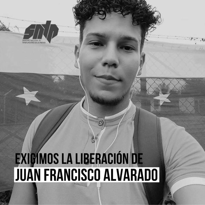 Detienen a estudiante de periodismo por publicar noticias en Redes Sociales