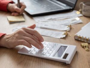 Documentos que debe presentar para la declaración de renta este 2025 | Impuestos | Economía