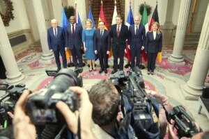 El G5+plus se reúne en Madrid con el desafío de mediar en el fin de la guerra de Ucrania: "Necesitamos que Putin acepte un alto el fuego ya"