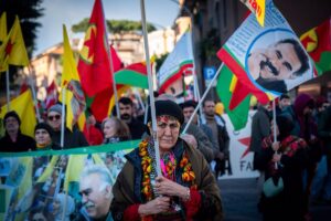 El PKK anuncia un alto el fuego con Turquía