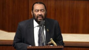 El congresista demócrata Al Green, expulsado por interrumpir el discurso de Trump