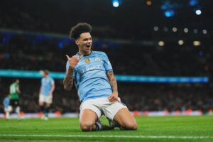 El 'nacimiento' de Nico O'Reilly, la nueva ilusión de Guardiola: "Es diferente..."