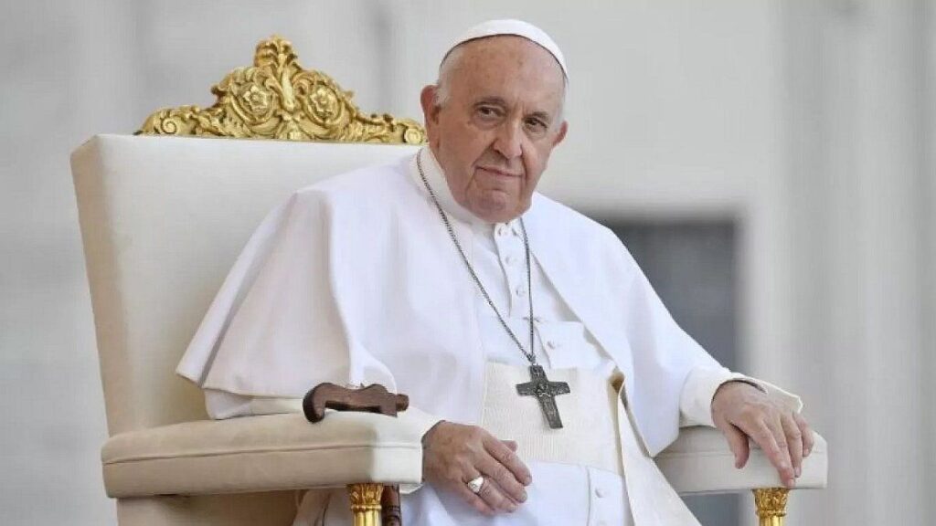 El papa Francisco tuvo una nueva noche tranquila y volvió a participar de actividades oficiales