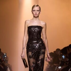 Elie Saab presenta su colección Prêt-à-porter, otoño-invierno 2025/2026