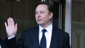 Elon Musk estableció una semana laboral de 120 horas para sus empleados
