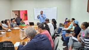 En Paz Castillo inician capacitación para la cría porcina - Yvke Mundial