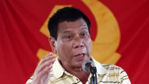 Expresidente filipino Duterte es arrestado