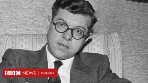 Fred Hoyle, el científico que bautizó al Big Bang sin quererlo y que probó que somos polvo de estrellas
