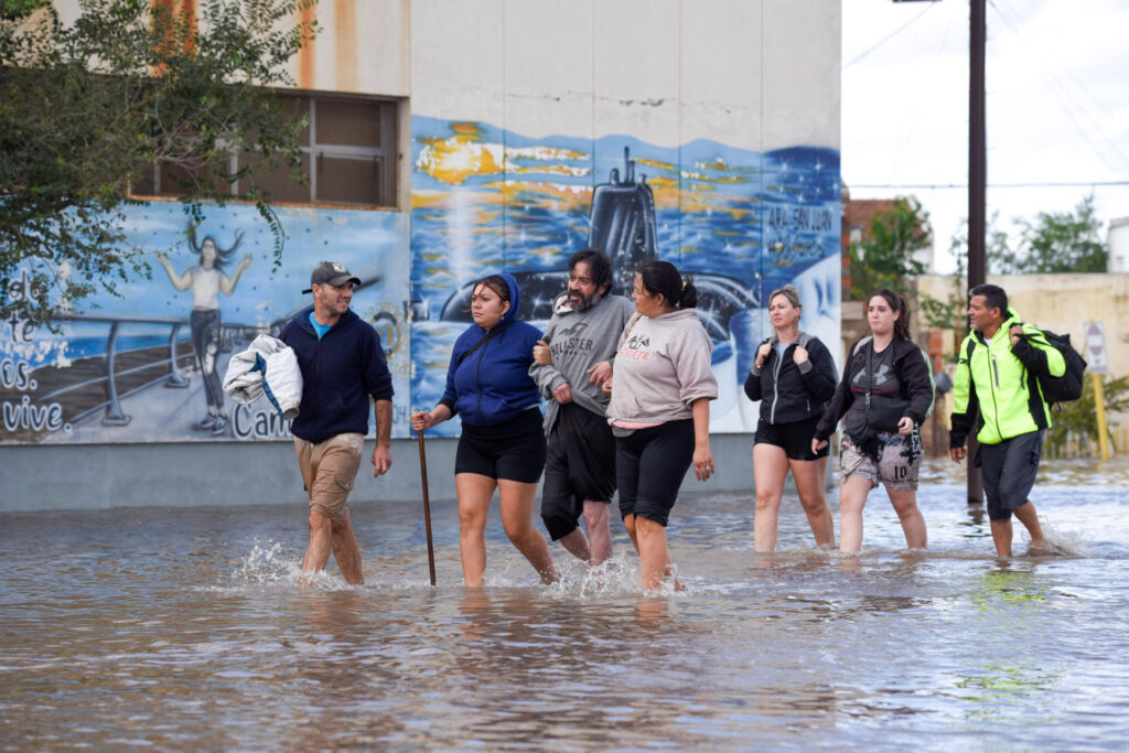 Gobierno chileno expresa su solidaridad con Argentina por fatales inundaciones - AlbertoNews