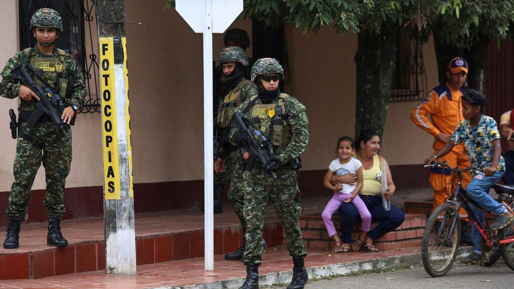 Gustavo Petro propone una comisión internacional para hacer balance de violencia en el Catatumbo - AlbertoNews