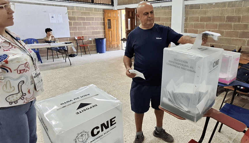 Honduras: CNE reportó 40 % de participación en elecciones primarias