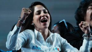 Indígenas apoyan a Luisa González para balotaje en Ecuador – DW – 31/03/2025