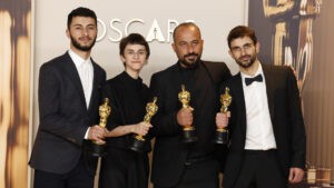 Israel libera al codirector palestino de 'No other land', ganador del Óscar