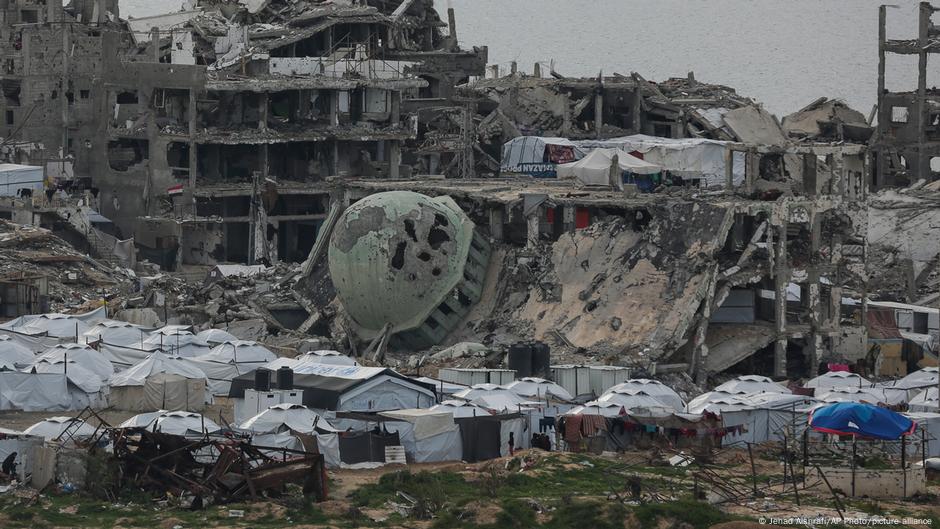 Israel y palestinos evalúan plan de la Liga Árabe para Gaza – DW – 05/03/2025