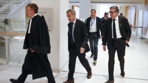 La Fiscalía francesa pide siete años de cárcel a Sarkozy por la trama libia