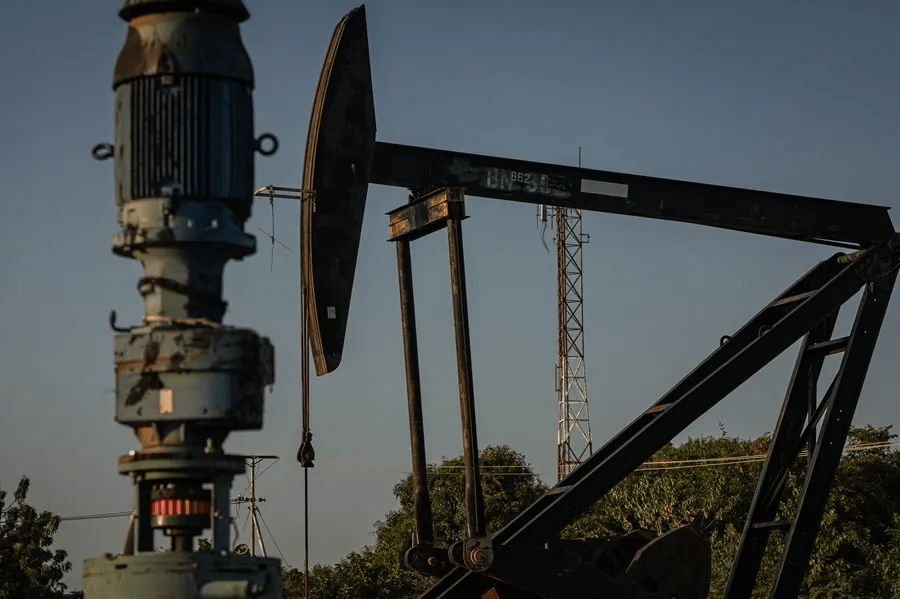 La producción petrolera de Venezuela cae pero se mantiene sobre el millón de barriles diarios – Diario La Nación