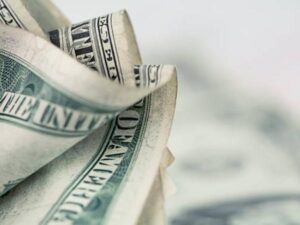 La 'sonrisa del dólar' y cómo esta teoría ayuda a entender el comportamiento de la divisa | Finanzas | Economía