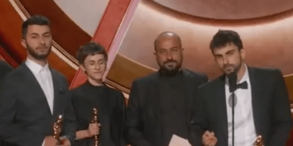Los colonos israelíes detienen en Cisjordania al codirector de 'No other land', ganador de un Oscar