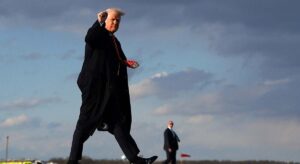 Los rumores de que "el día de los aranceles" de Trump será más leve de lo temido reviven a Wall Street