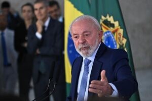 Lula dijo que Zelenski fue "humillado" por Trump en la reunión en la Casa Blanca - AlbertoNews