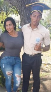 Madre pide apoyo para internar a su hijo con problemas psiquiátricos