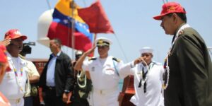 Maduro advierte a Bukele: “Usted será el responsable si algo le pasa a los venezolanos secuestrados” - AlbertoNews