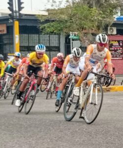 Manuel «el gato» araña el liderato del Tour Andina – Diario La Nación