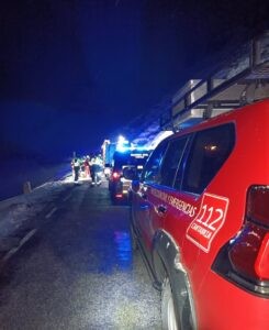 Mueren cuatro jóvenes de Madrid tras despeñarse su coche en el puerto de Lunada
